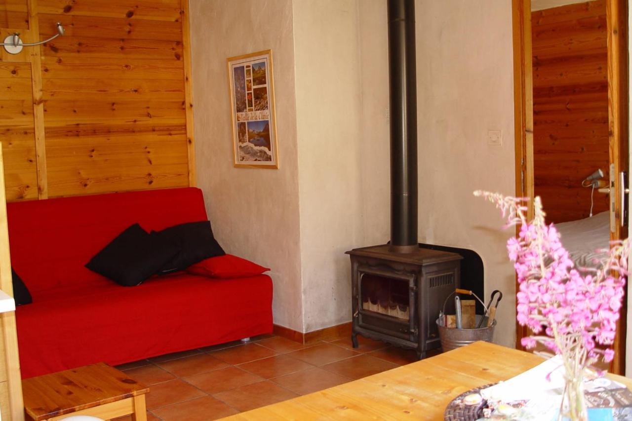 Le Leyrier Hameau Des Chazals Nevache Hautes Alpes Экстерьер фото